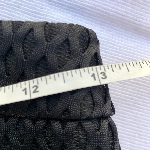 Express cut out mini skirt set Cropped Diamond Textured Sz. Small - Picture 6 of 13